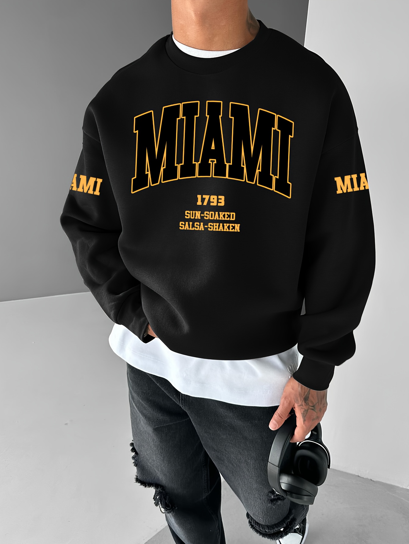 เสื้อยืดแขนยาวคอกลมผู้ชายแฟชั่ - Street Fashion In Milan บทวิจารณ์และราคา