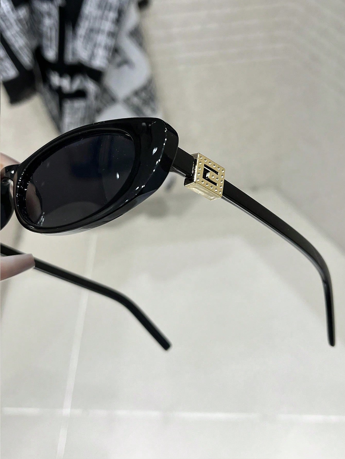 แว่นตาผู้หญิงกรอบพลาสติก 1 คู่ - Street Fashion Essentials บทวิจารณ์และราคา