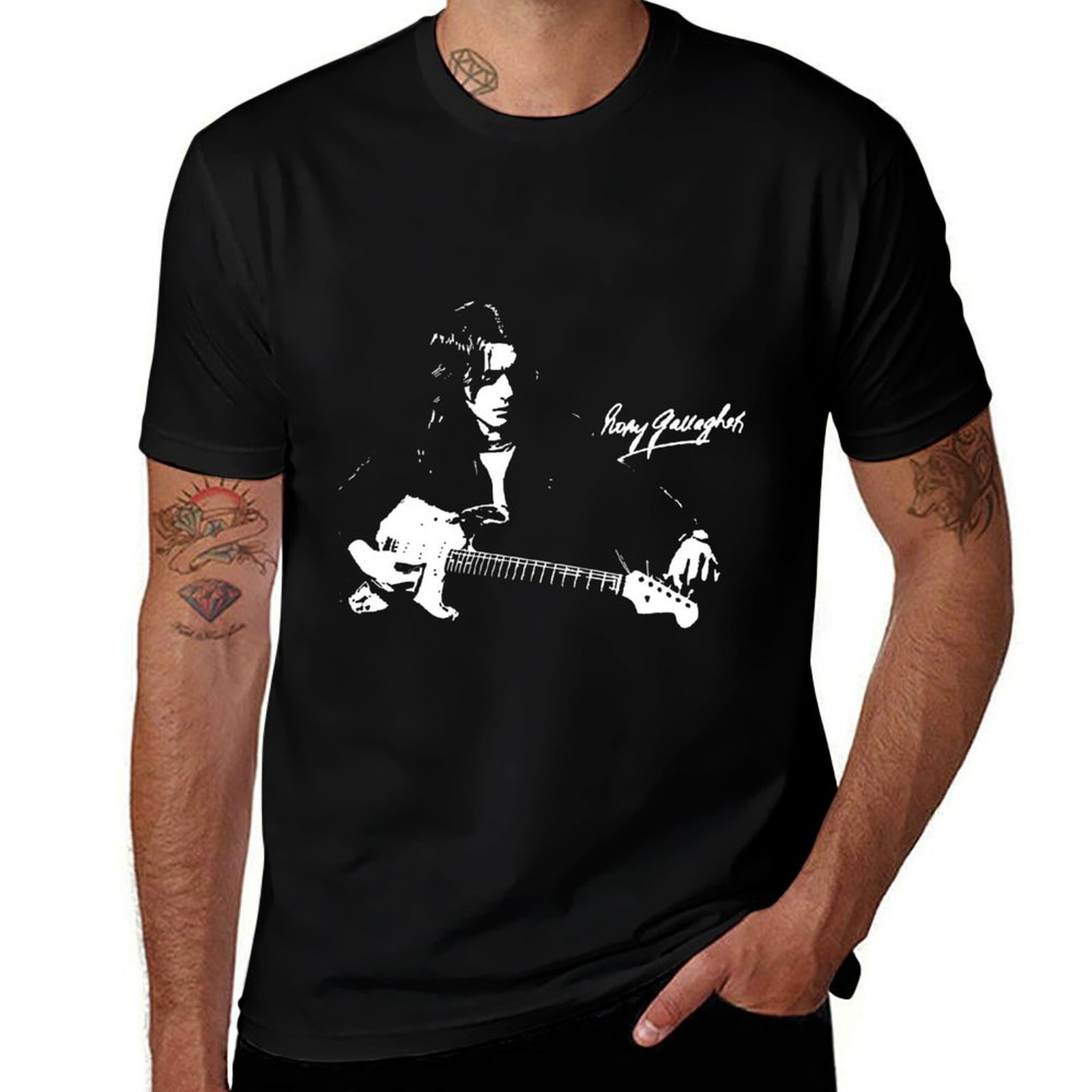 โรรี่ แกลลาแฮร์เสื้อยืดเอสเซนเ - Street Fashion Essentials บทวิจารณ์และราคา