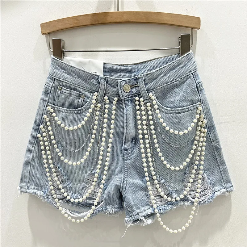กางเกงยีนส์ขาสั้นขาดเซอร์ๆ ทรง - Distressed Jean Rip บทวิจารณ์และราคา
