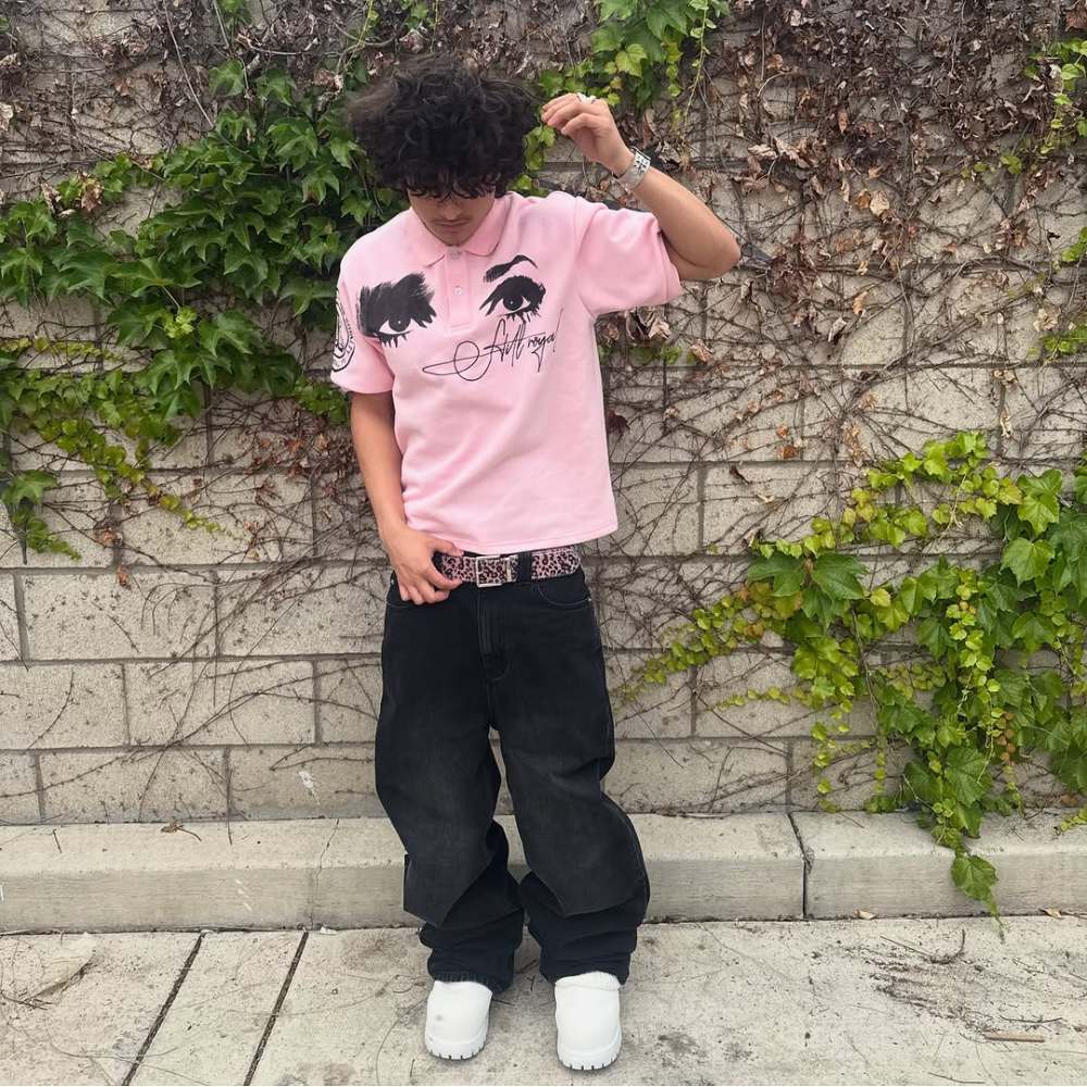 เสื้อโปโลสไตล์เรโทรแบบอเมริกัน - Street Fashion Logo Design บทวิจารณ์และราคา